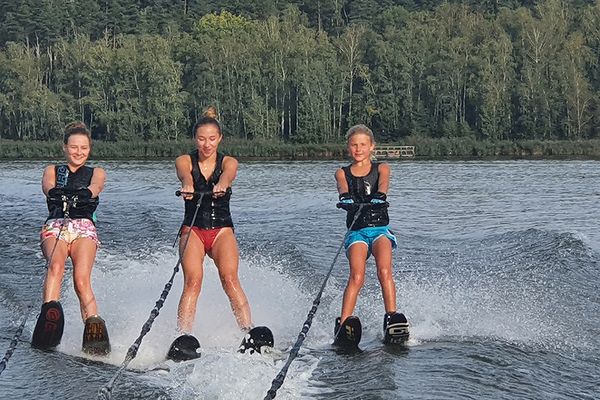 (c) WSC Tulln Wasserskifahren auf der Donau in Tulln
