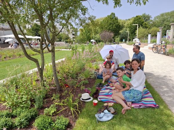 Picknick am Nibelungenplatz